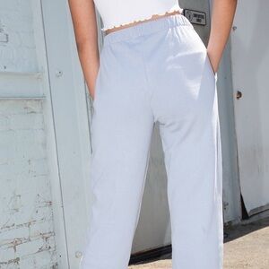 Brandy Melville Rosa Sweatpants